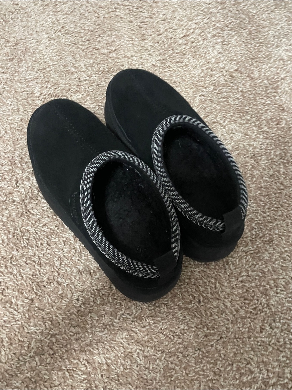 Platform Uggs Black Koolaburra